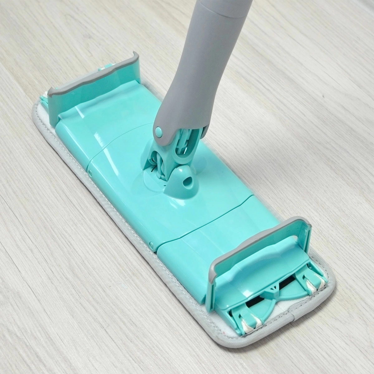 Швабра для влажной уборки Hausmann Cosmic Dry Hands Comfort с механизмом отжима фото 2