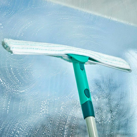 Водосгон Leifheit Slider M 28см фото 4